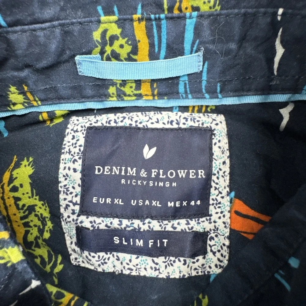 Denim‎ & Flower Shirt Tropical Island Sailboat Print Slim Fit Size XL Navy Blue - Picture 7 of 7